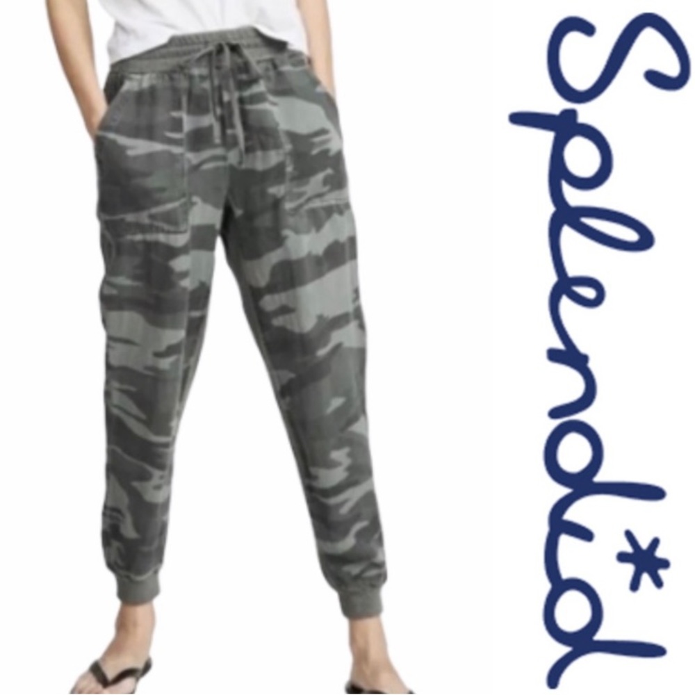 Splendid Super Soft Camo Joggers